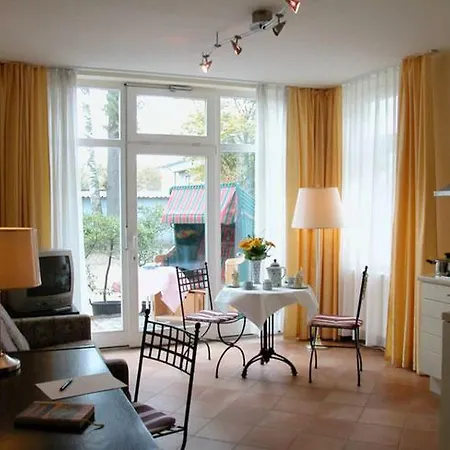 Edda - Ferienzimmer 2 *
